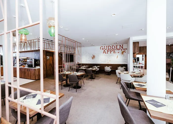 Ibis Luxembourg Airport فندق