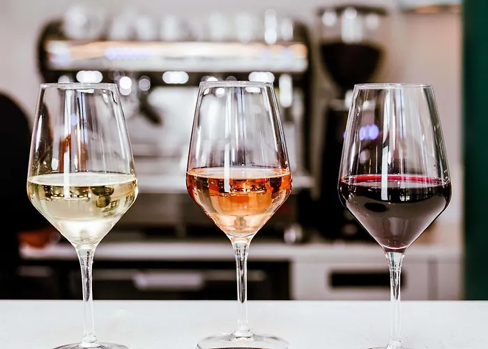 Ibis Luxembourg Aeroport 3*