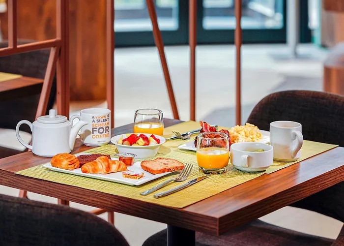 Ibis Luxembourg Airport 3*