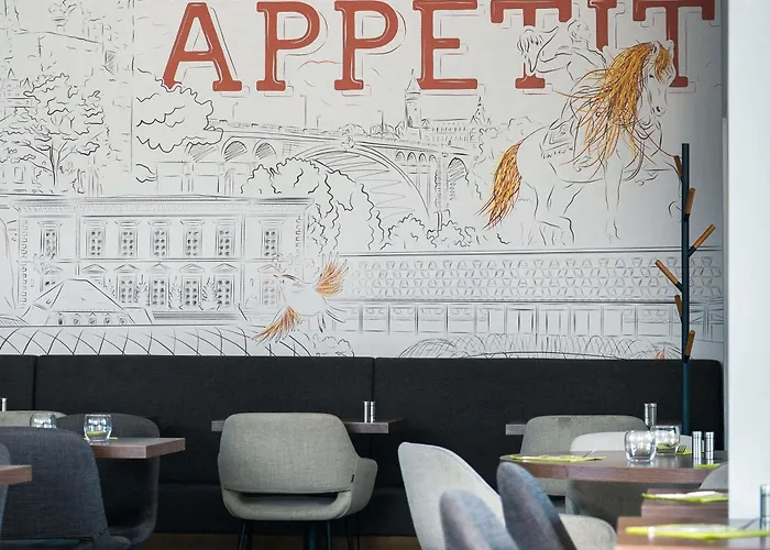 Otel Ibis Luxembourg Airport 3*