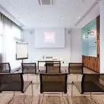 Ibis Luxembourg Airport Hotel 3*