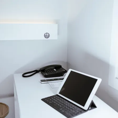 Hotel Ibis Luxembourg Airport 3*