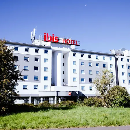 Ibis Luxembourg Airport 3*