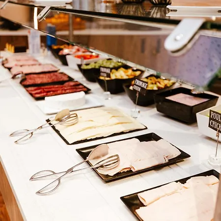 Ibis Luxembourg Airport 3* Niederanven