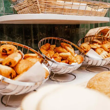 Ξενοδοχείο Ibis Luxembourg Airport 3*