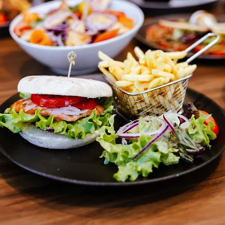 Отель Ibis Luxembourg Airport