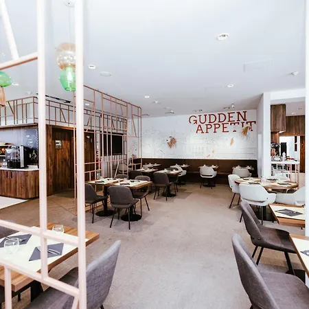 Ibis Luxembourg Airport Отель