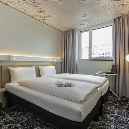 Ibis Luxembourg Airport Hotell