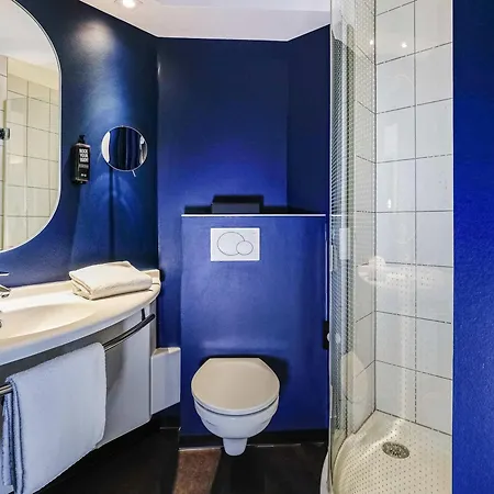 ホテル Ibis Luxembourg Airport 3*