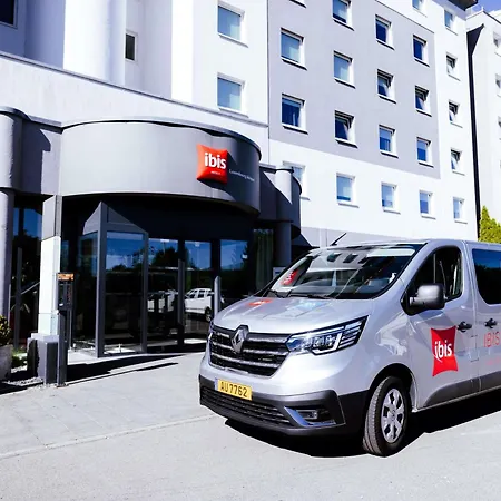 Ibis Luxembourg Airport Szálloda 3*