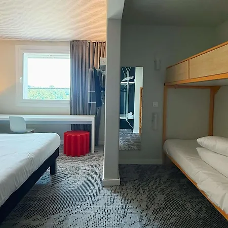 ホテル Ibis Luxembourg Airport