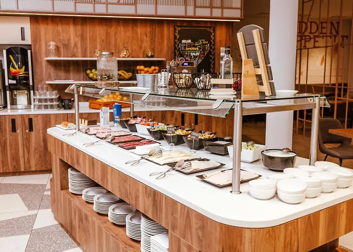 Ibis Luxembourg Airport Hotell